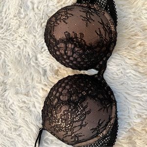 Victoria’s Secret push-up bra